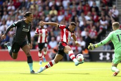 曼联旧将卡里克心脏骤停重生，梦想重返英超续写足球传奇